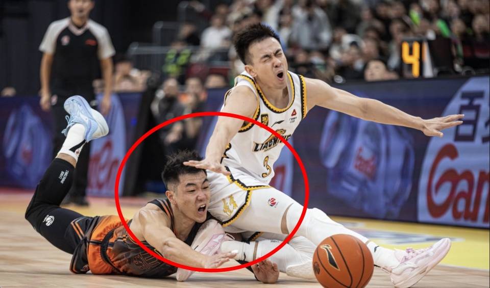 MK体育-山东篮球队实力不俗，轻取对手获得比赛胜利